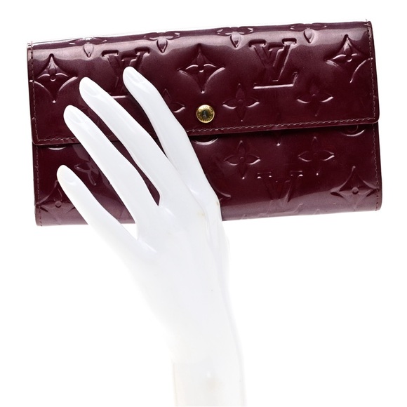 Louis Vuitton Violette Monogram Vernis Porte Feuille Sarah Wallet - Picture 13 of 13